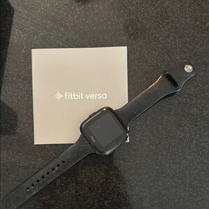 Fitbit Versa Charcoal Smartwatch